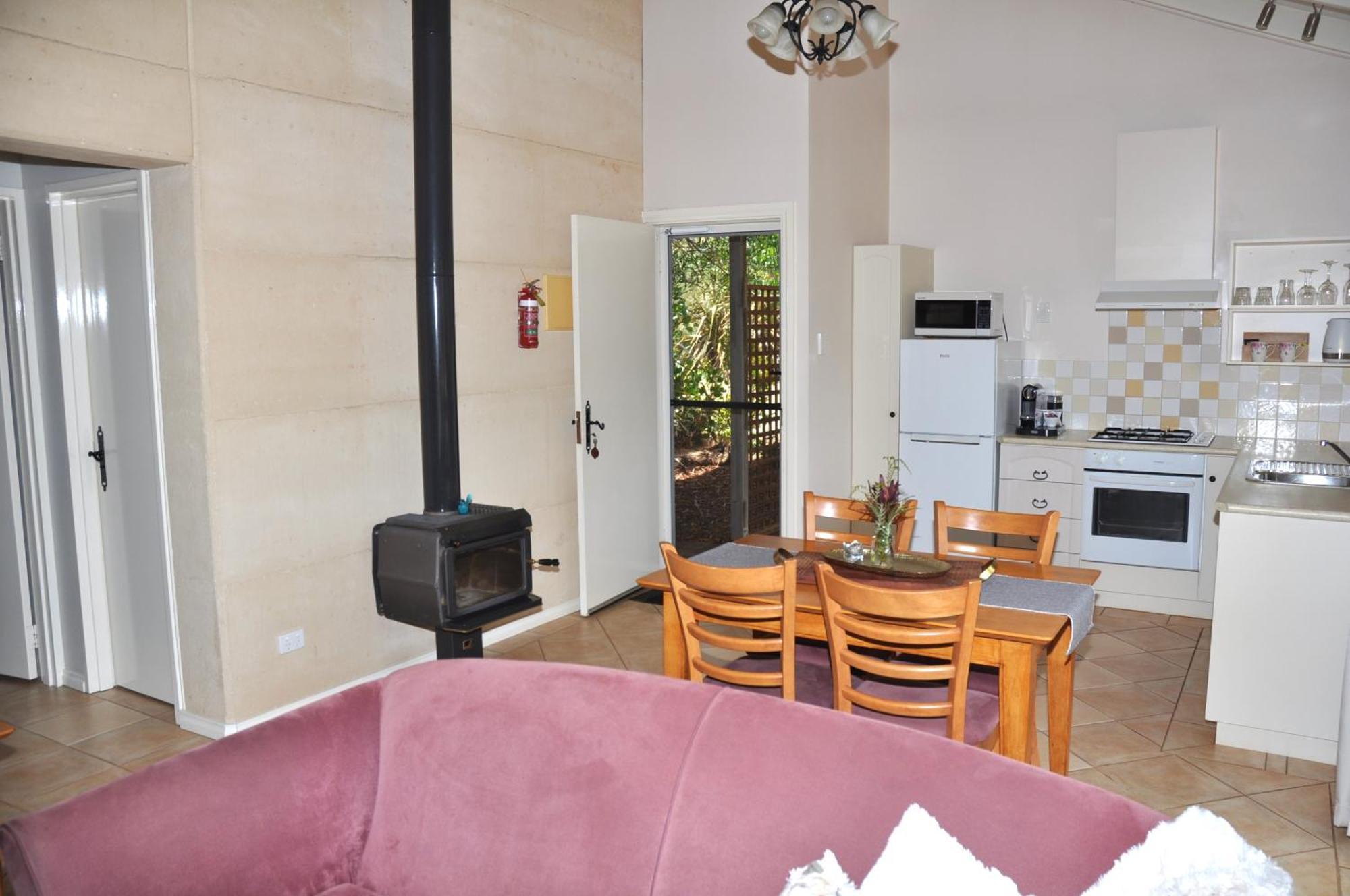 Big Brook Retreat Villa เพมเบอร์ตัน ภายนอก รูปภาพ